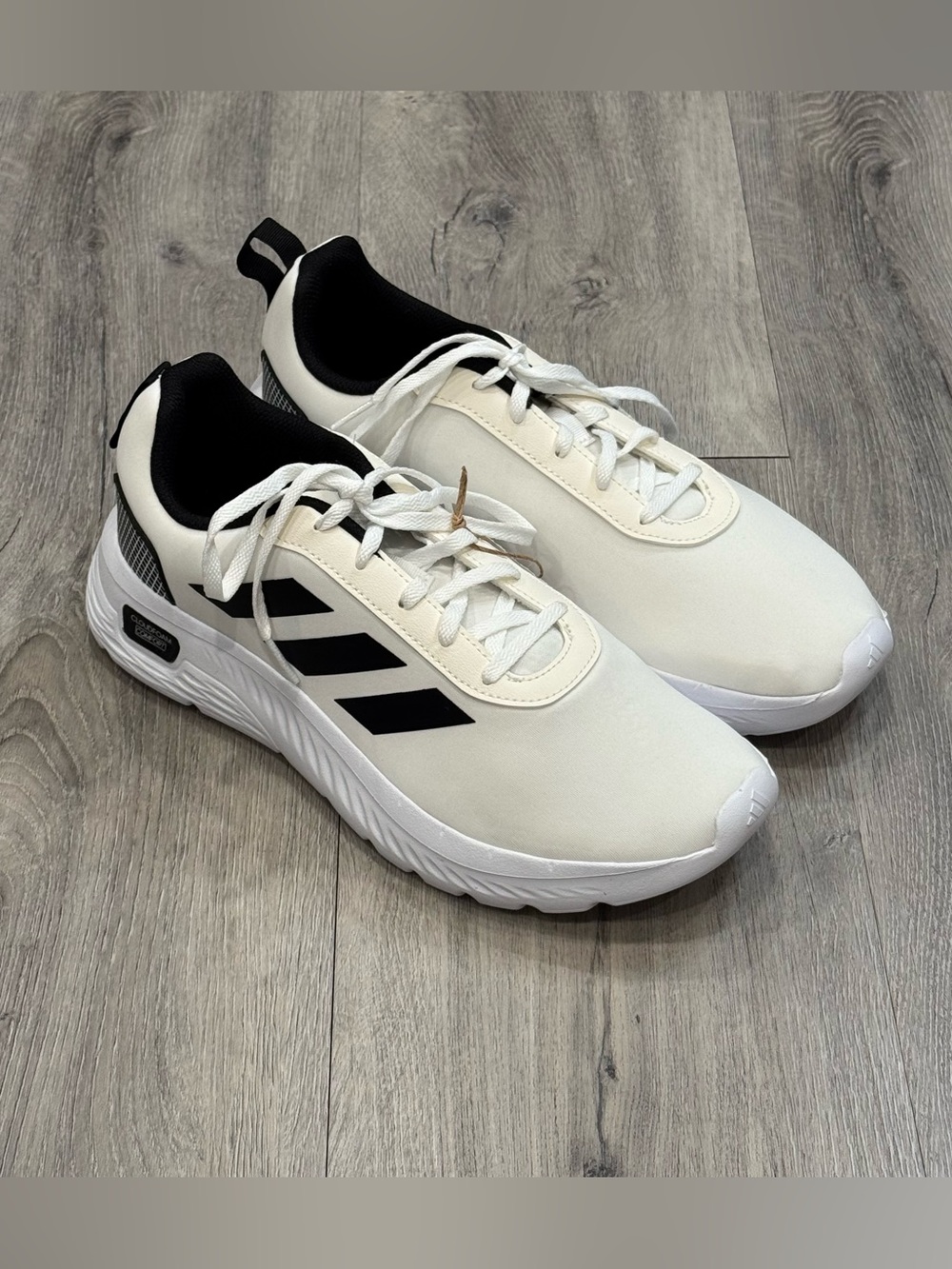 Adidas Men's White & Black Striped Athletic Cloudfoam Comfy LE Running Sneakers